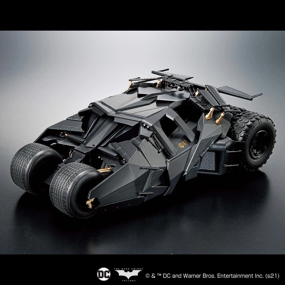Music Icon Bandai 1/35 The Dark Knight Trilogy Batmobile (Tumbler) [Batman Begins Ver.) Model Kit