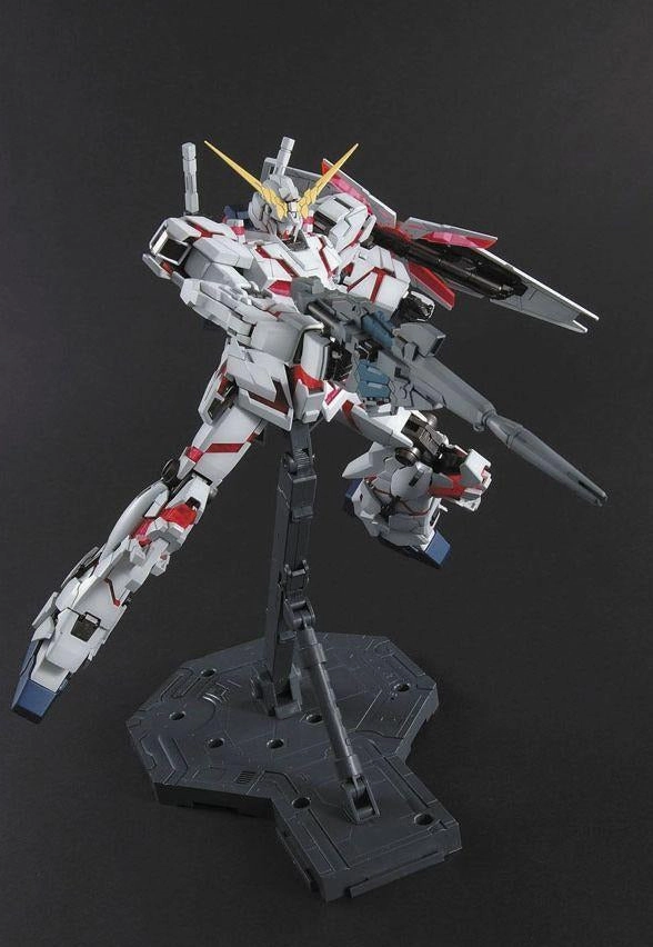 Gundam 1/100 MG RX-0 Unicorn Gundam (OVA) Full Psycho-Frame Model Kit Collectible Character