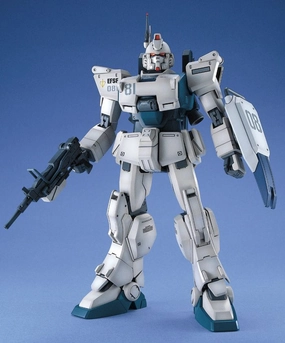 Dorm Room Superhero Pose Gundam 1/100 MG 08th MS Team MG RX-79[G]Ez-8 Gundam Ez8 Model Kit